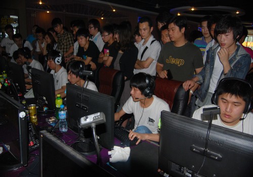 neL： m0NESY 仍然在 G2