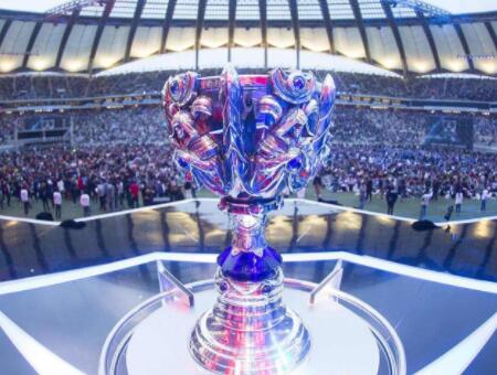 The MongolZ 晋级 PGL Astana 2025 季后赛，击败 NAVI